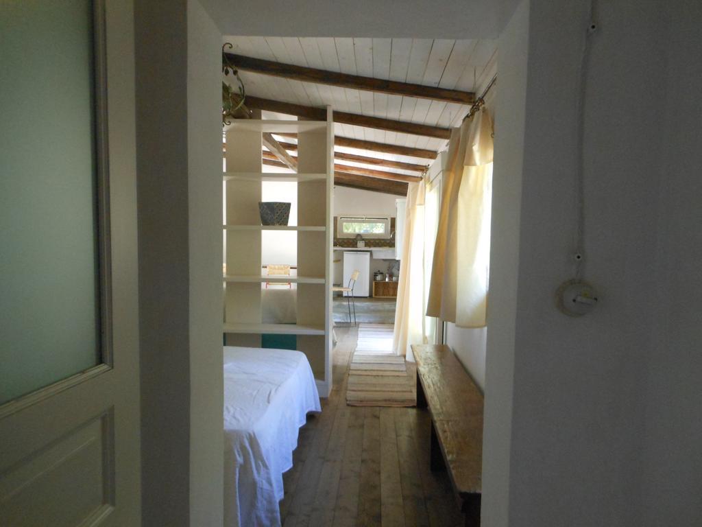 Bed and Breakfast L'Albero Di Alberto Valverde  Экстерьер фото