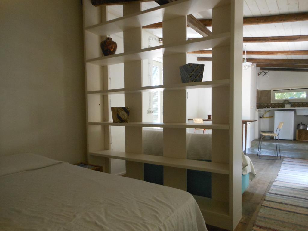 Bed and Breakfast L'Albero Di Alberto Valverde  Экстерьер фото